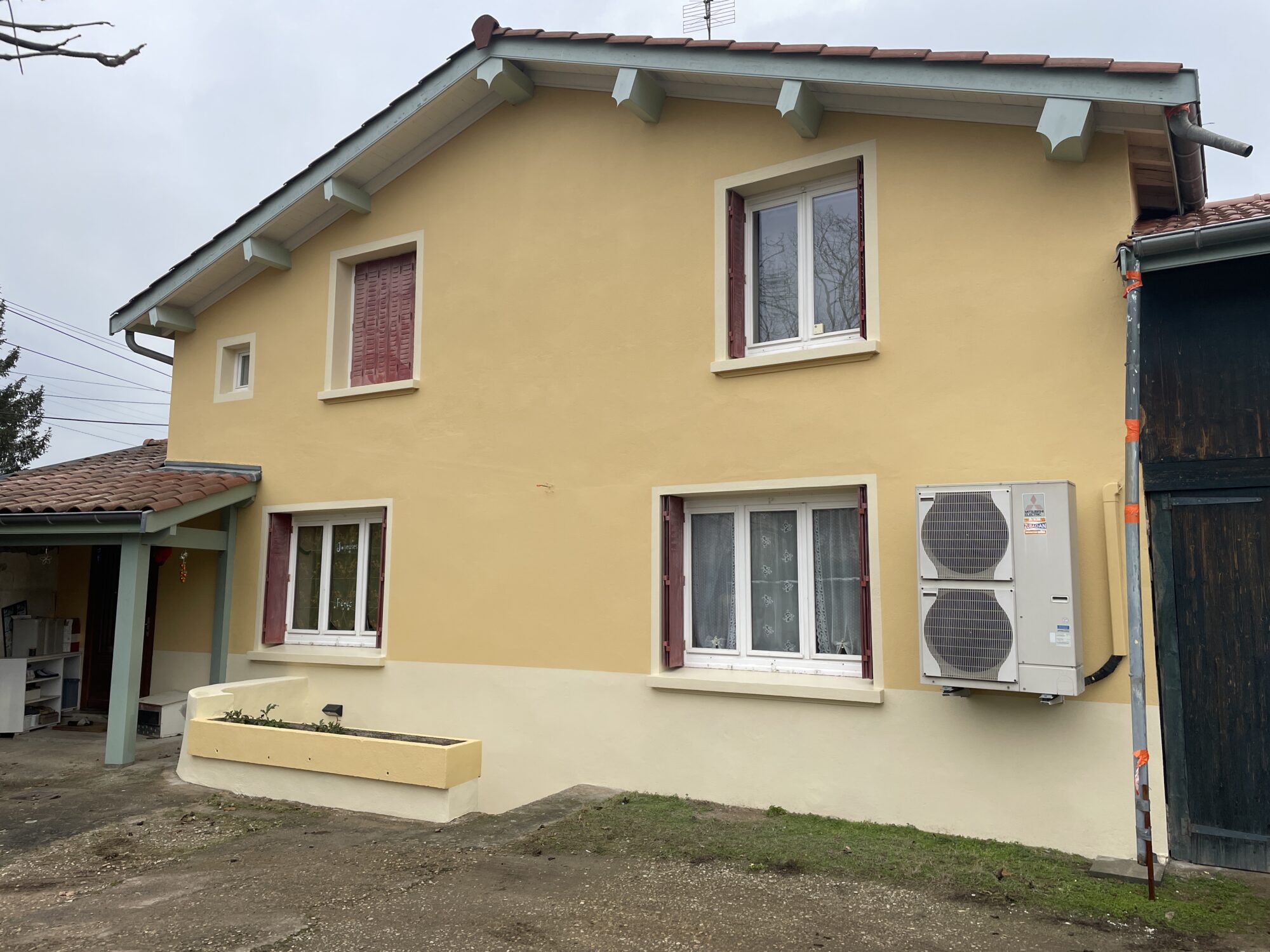 Façade après Réparation des fissures à Lyon 4ème arrondissement, rénovation effectuée -3R Façades