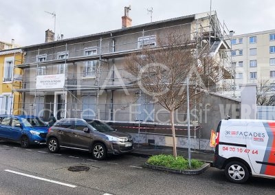 3R Façades bâtiment en rénovation rue ville