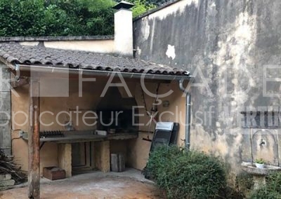 Ancienne maison en pierre avec cheminée, 3R Façades.