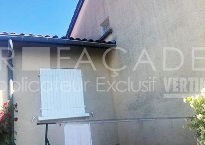 Fenêtre avec volet blanc, 3R Façades.