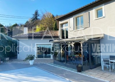 Maison avec piscine et terrasse 3R Façades